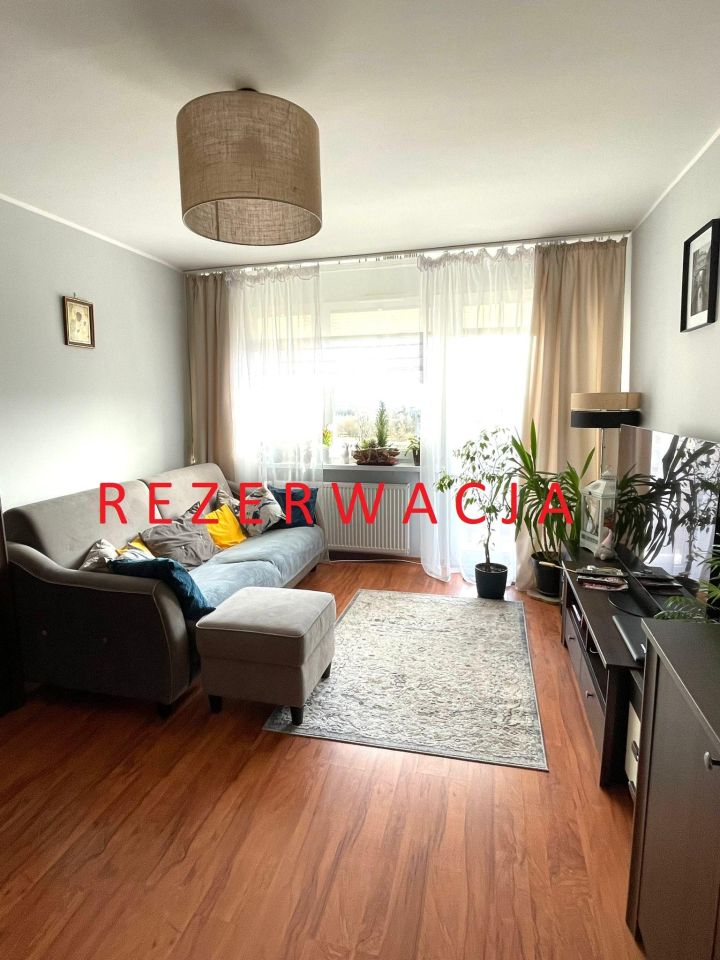 Mieszkanie 3-pokojowe Częstochowa Północ, ul. Starzyńskiego. Zdjęcie 1