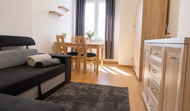 Mieszkanie 2-pokojowe Krosno, ul. Kolejowa