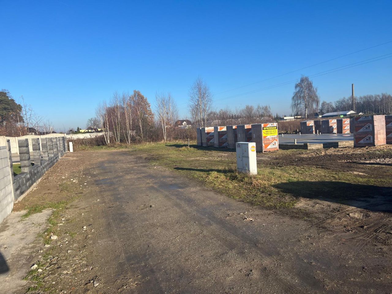 dom wolnostojący, 4 pokoje Niedźwiady. Zdjęcie 2
