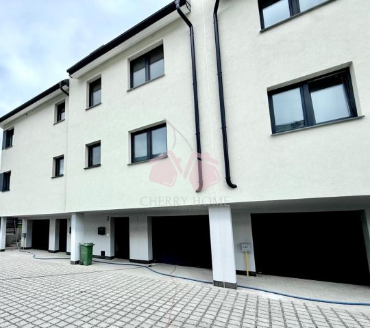 dom szeregowy, 3 pokoje Rumia, ul. Partyzantów. Zdjęcie 3