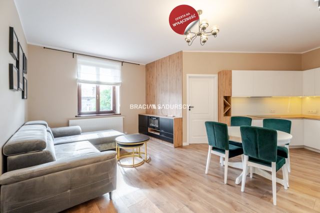 Mieszkanie 3-pokojowe Kraków Dębniki, ul. Barska. Zdjęcie 1