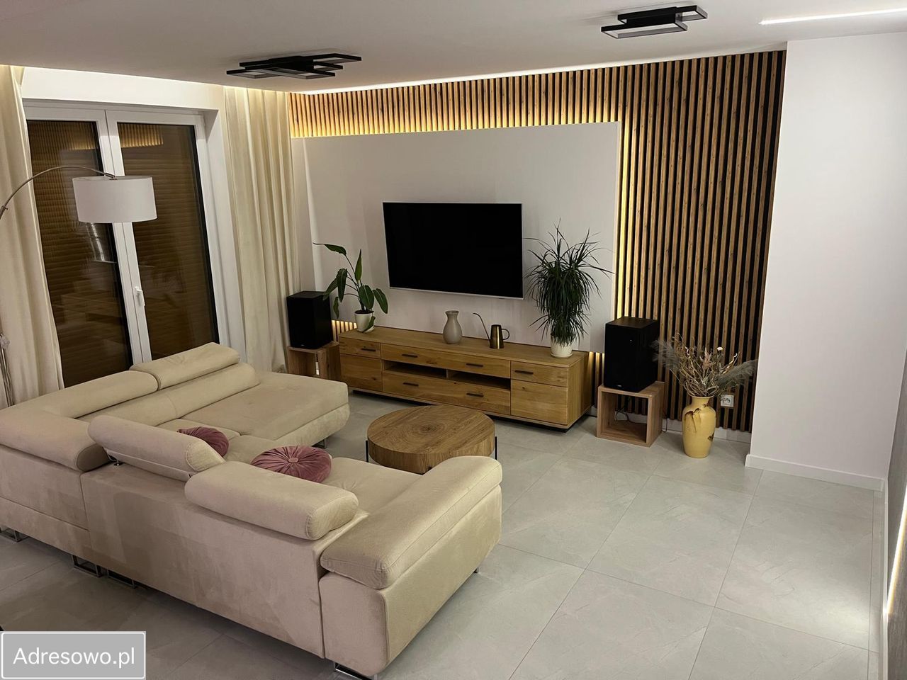 dom szeregowy, 5 pokoi Częstochowa Aniołów