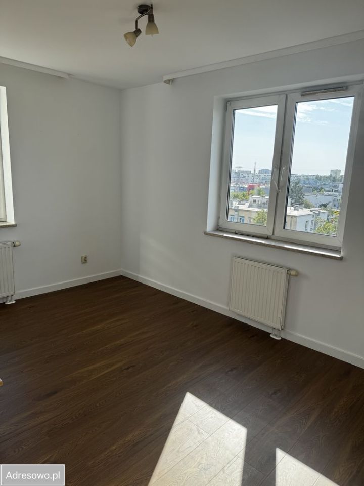 Mieszkanie 4-pokojowe Warszawa Gocław, ul. Ostrobramska. Zdjęcie 1