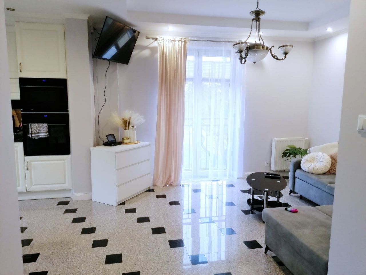 Mieszkanie 3-pokojowe Kielce Herby, ul. Przemysłowa. Zdjęcie 3