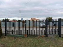 Mieszkanie 1-pokojowe Włostów. Zdjęcie 1