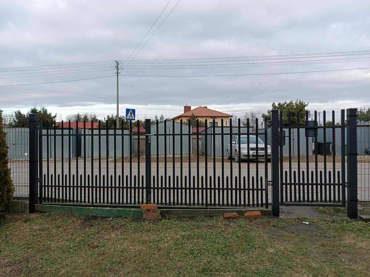 Mieszkanie 1-pokojowe Włostów. Zdjęcie 2