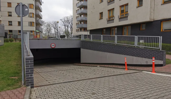 Garaż/miejsce parkingowe Szczecin Pomorzany, al. Powstańców Wielkopolskich