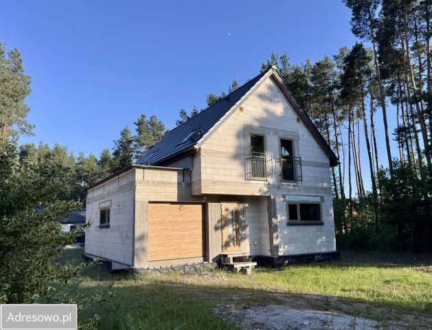 dom wolnostojący, 5 pokoi Dąbrówka. Zdjęcie 1
