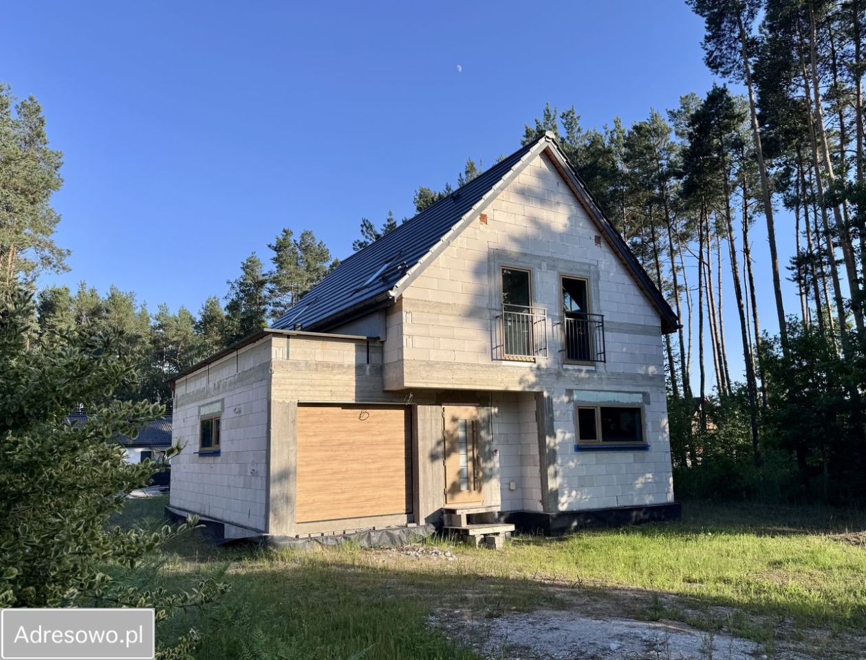 dom wolnostojący, 5 pokoi Dąbrówka. Zdjęcie 1
