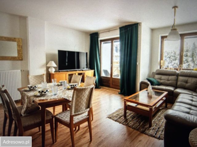 dom szeregowy, 5 pokoi Zakopane Centrum, ul. Za Strugiem. Zdjęcie 1