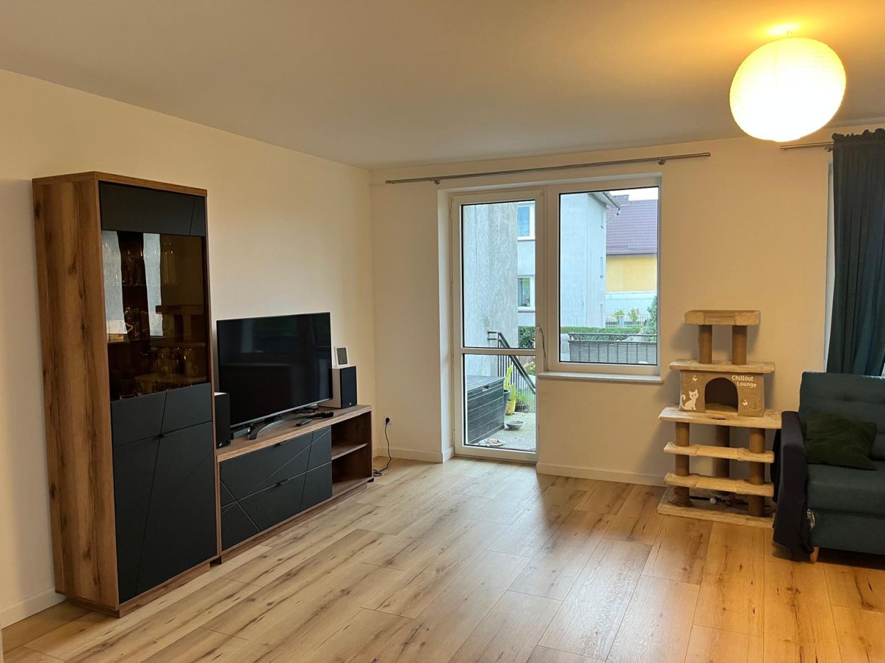 dom szeregowy, 5 pokoi Sianów, Jarzębinowa. Zdjęcie 2