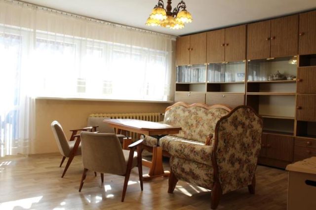 Mieszkanie 2-pokojowe Bytom, ul. Kolejowa. Zdjęcie 2