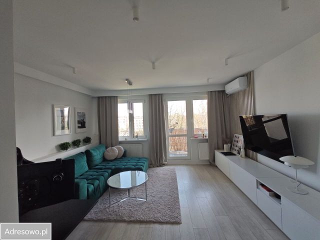 Mieszkanie 3-pokojowe Tarnowskie Góry, ul. Doniecka. Zdjęcie 1