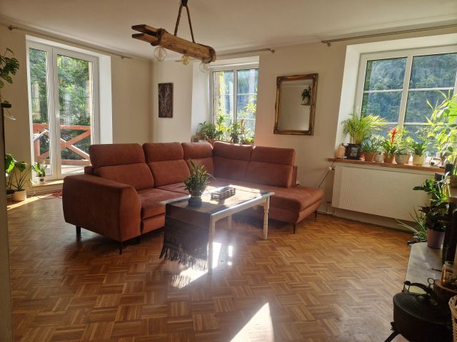 Mieszkanie 3-pokojowe Jelenia Góra Sobieszów, ul. Karkonoska. Zdjęcie 1