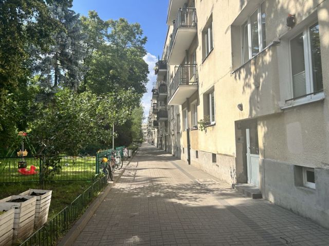 Mieszkanie 1-pokojowe Warszawa Żoliborz, ul. Adama Mickiewicza. Zdjęcie 1