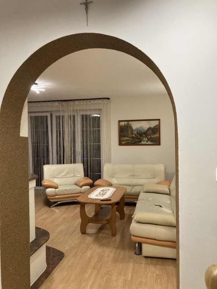 dom wolnostojący, 6 pokoi Kłodne Kamionka. Zdjęcie 9