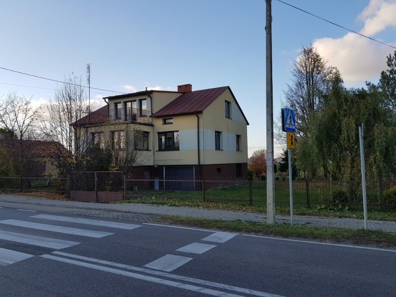 dom wolnostojący, 6 pokoi Jarczew