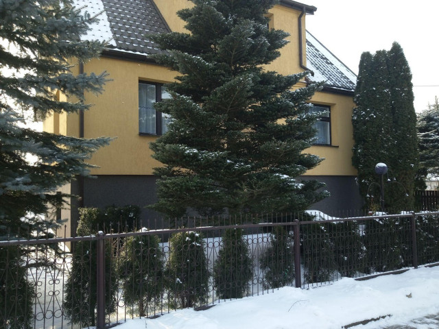 dom wolnostojący, 6 pokoi Gródek, ul. Malinowa. Zdjęcie 1
