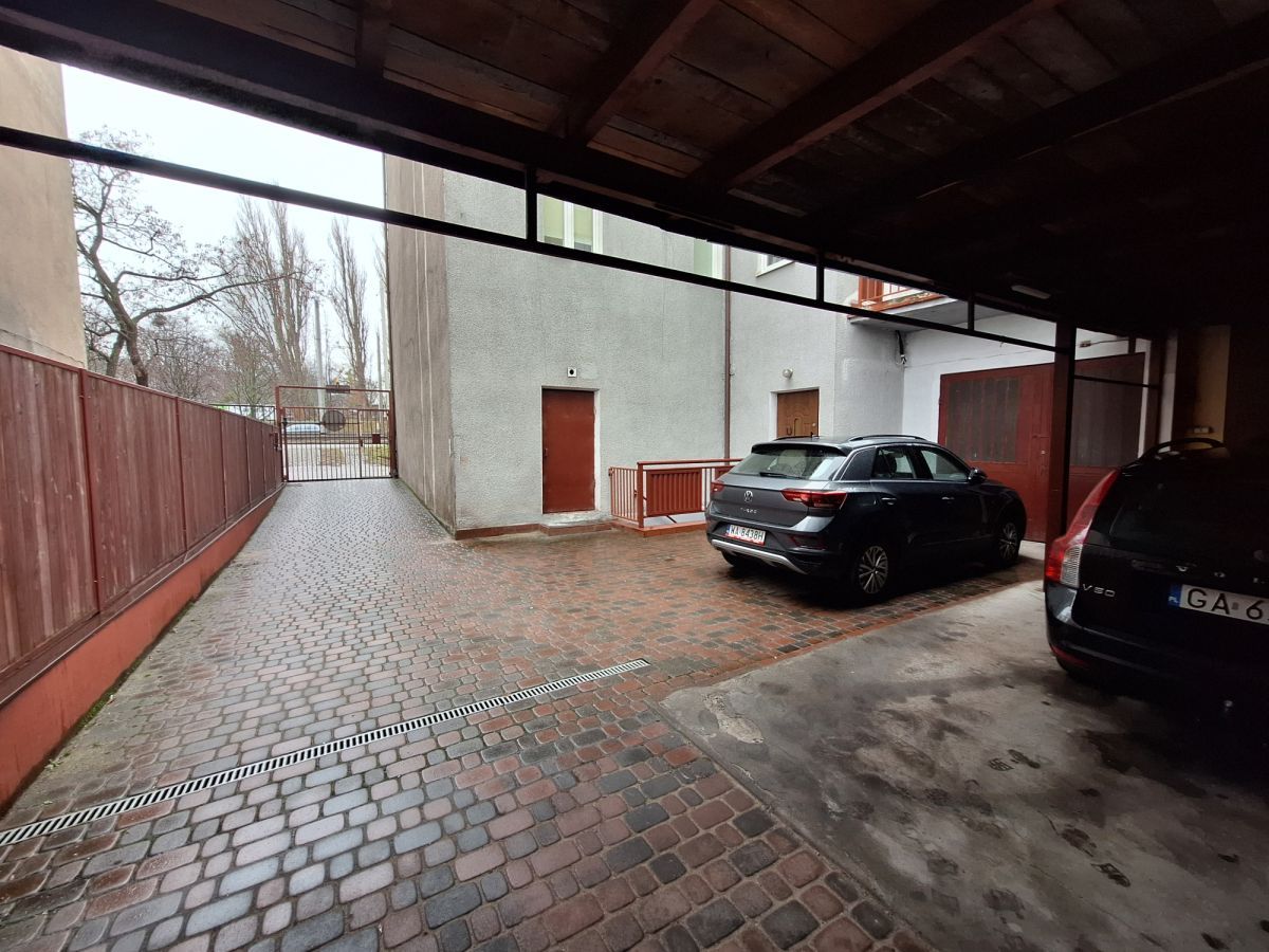 kamienica, 9 pokoi Gdynia Leszczynki, ul. Morska. Zdjęcie 17