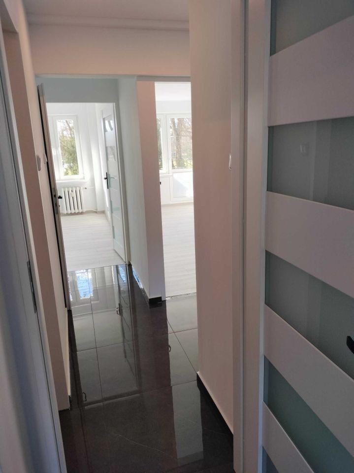 Mieszkanie 3-pokojowe Poznań, os. Przyjaźni. Zdjęcie 3