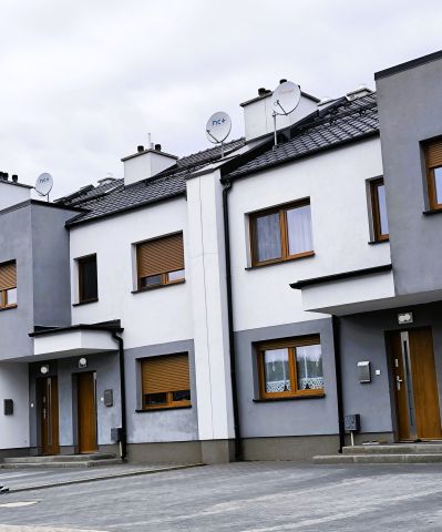 bliźniak, 4 pokoje Poznań Nowe Miasto, ul. Bobrownicka. Zdjęcie 1