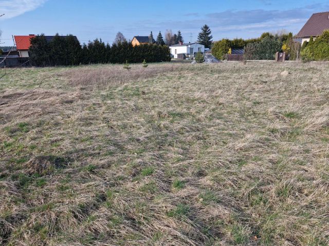 Działka budowlana Oporówek. Zdjęcie 1