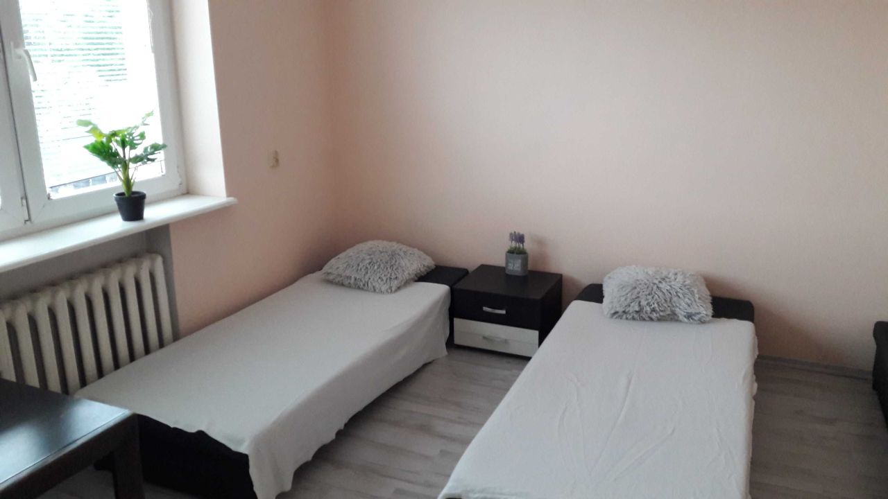 dom wolnostojący, 4 pokoje Toruń Bielawy. Zdjęcie 2