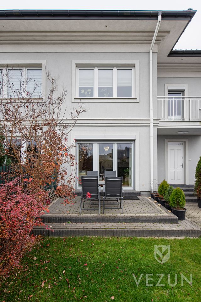 bliźniak, 3 pokoje Łomianki Dolne, Al. Chopina. Zdjęcie 10