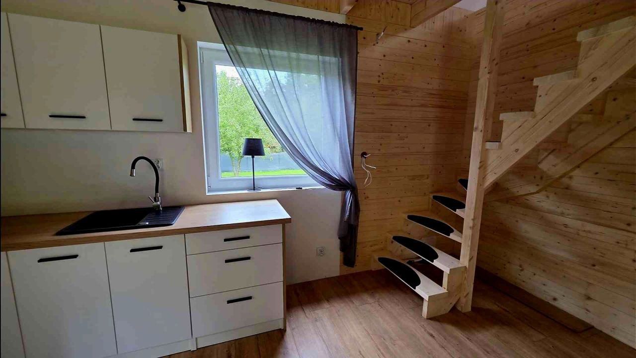 dom wolnostojący Joniec-Kolonia. Zdjęcie 10