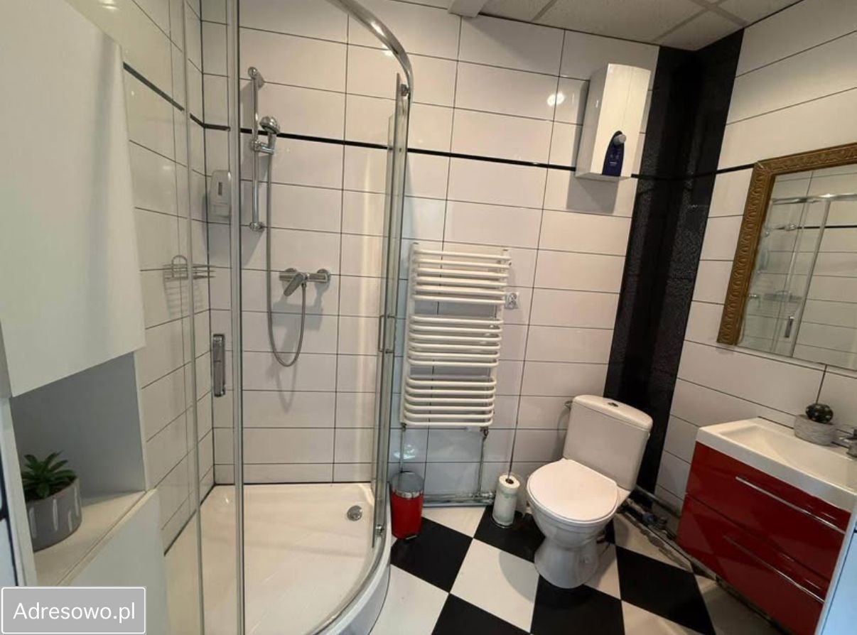 dom wolnostojący, 1 pokój Tuplice. Zdjęcie 9