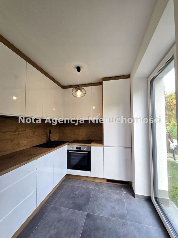 dom wolnostojący, 3 pokoje Wałbrzych Podgórze. Zdjęcie 8