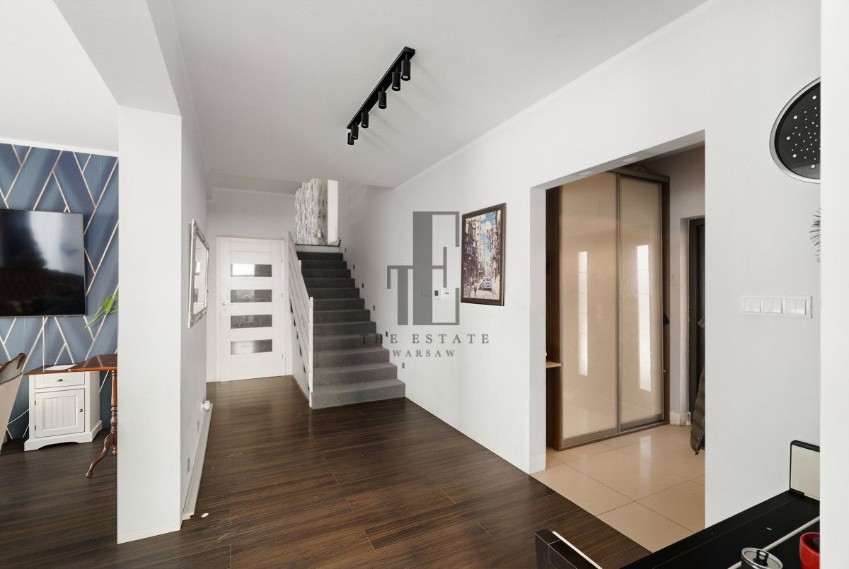 bliźniak, 5 pokoi Brwinów. Zdjęcie 6