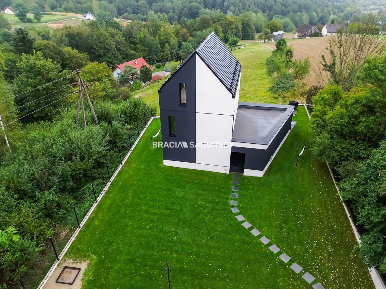 dom wolnostojący, 4 pokoje Kobylec. Zdjęcie 27