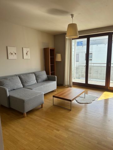 Mieszkanie 1-pokojowe Warszawa Wawer, ul. Wichrowa. Zdjęcie 1