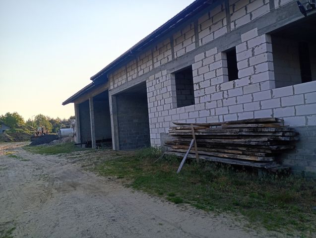 dom wolnostojący, 5 pokoi Głowaczów. Zdjęcie 1