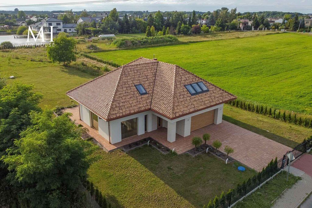 dom wolnostojący, 5 pokoi Piątkowisko. Zdjęcie 2