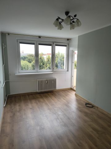 Mieszkanie 3-pokojowe Słupsk Centrum, ul. Nowobramska. Zdjęcie 6