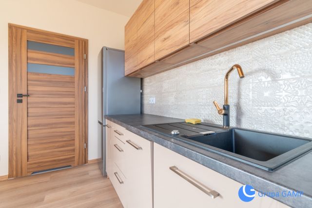 dom wolnostojący, 2 pokoje Cholerzyn. Zdjęcie 5