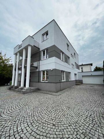 Biuro Raszyn, al. Krakowska. Zdjęcie 1