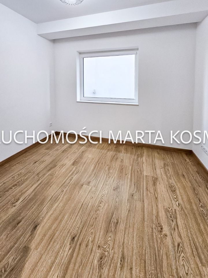Mieszkanie 5-pokojowe Warszawa Włochy, ul. Nasienna. Zdjęcie 4