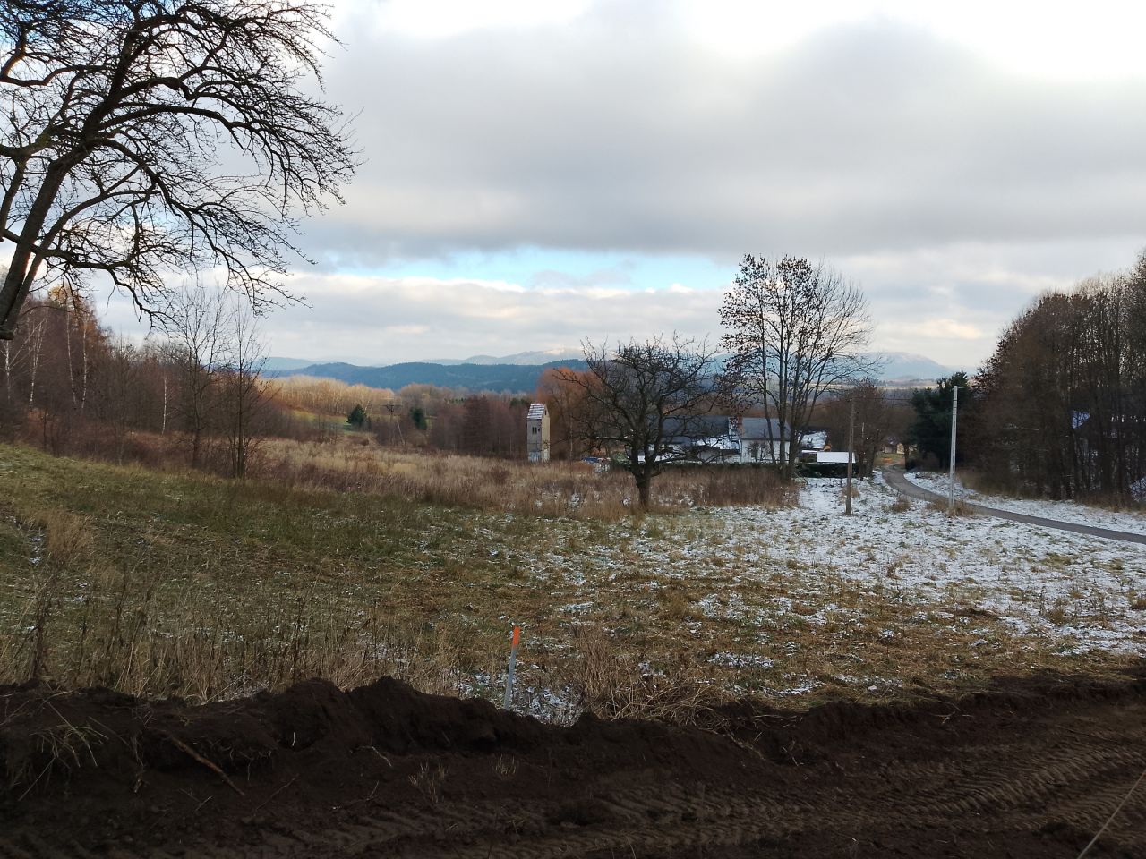 Działka budowlana Niedamirów. Zdjęcie 5