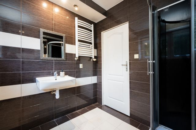 dom wolnostojący, 5 pokoi Łódź Nowosolna, ul. Jemiołowa. Zdjęcie 9