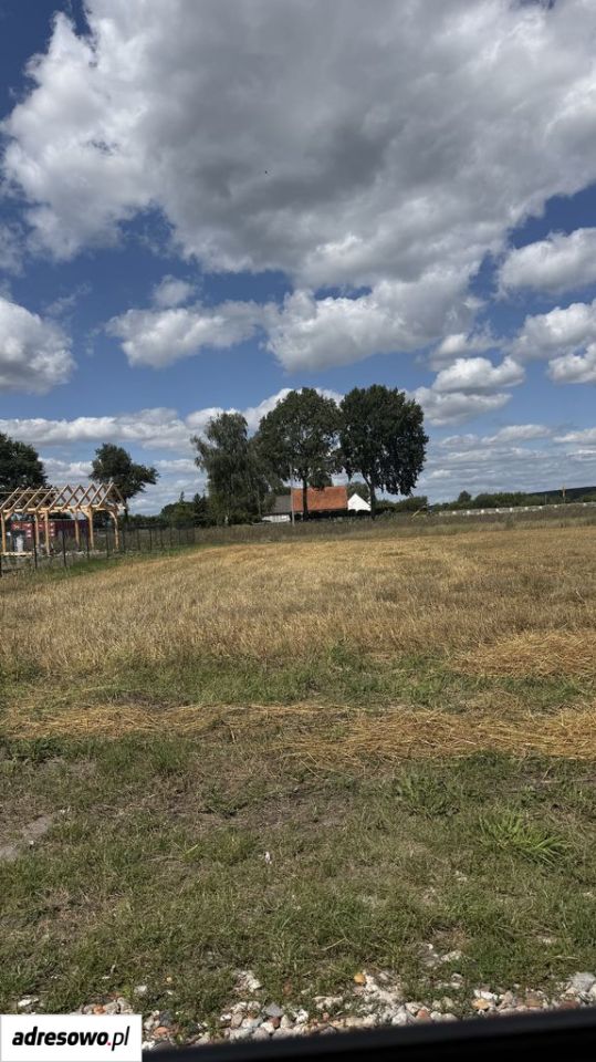Grund, 900 m²