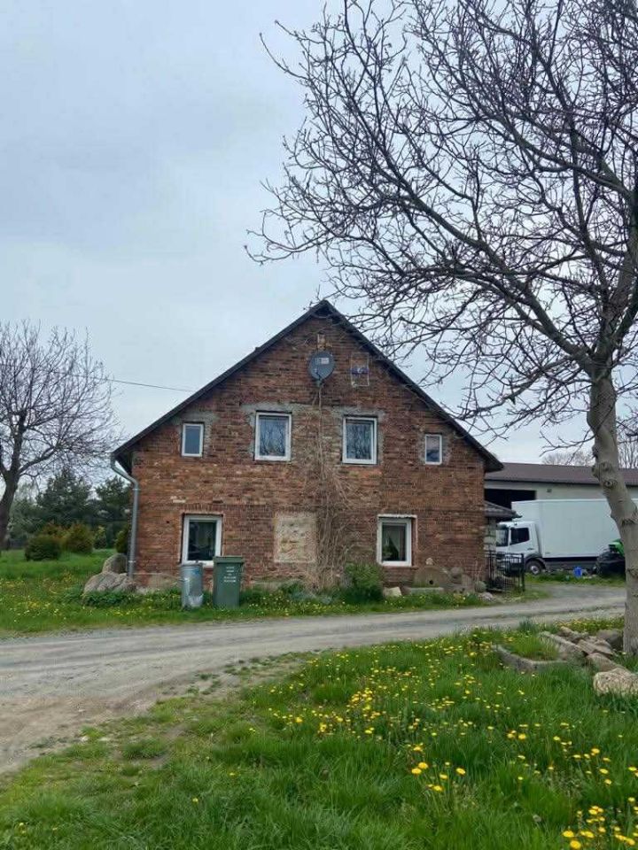 dom wolnostojący, 4 pokoje Włosień. Zdjęcie 3