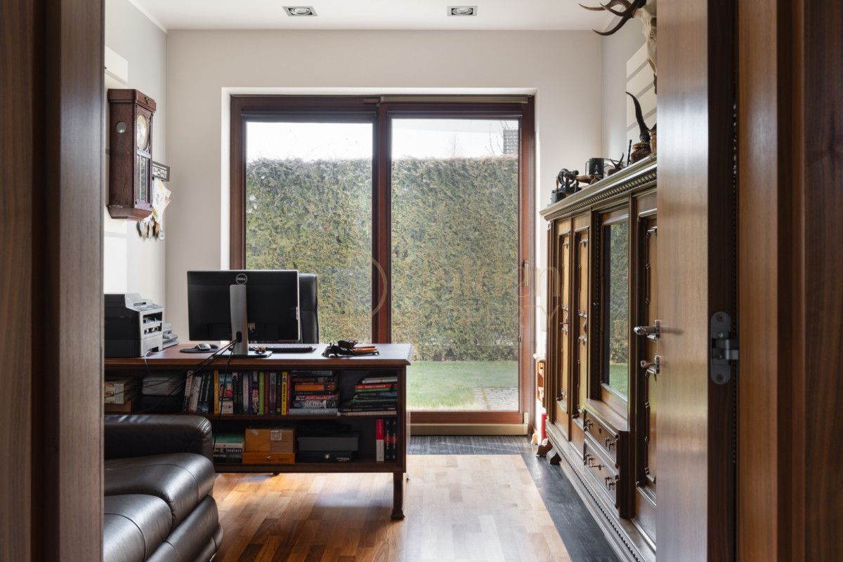 dom wolnostojący, 7 pokoi Straszyn, ul. Jowisza. Zdjęcie 11