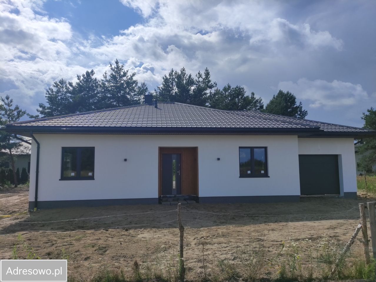 dom wolnostojący, 3 pokoje Kozły, Kozły. Zdjęcie 2