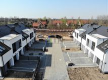 dom szeregowy, 5 pokoi Dobrzykowice. Zdjęcie 4