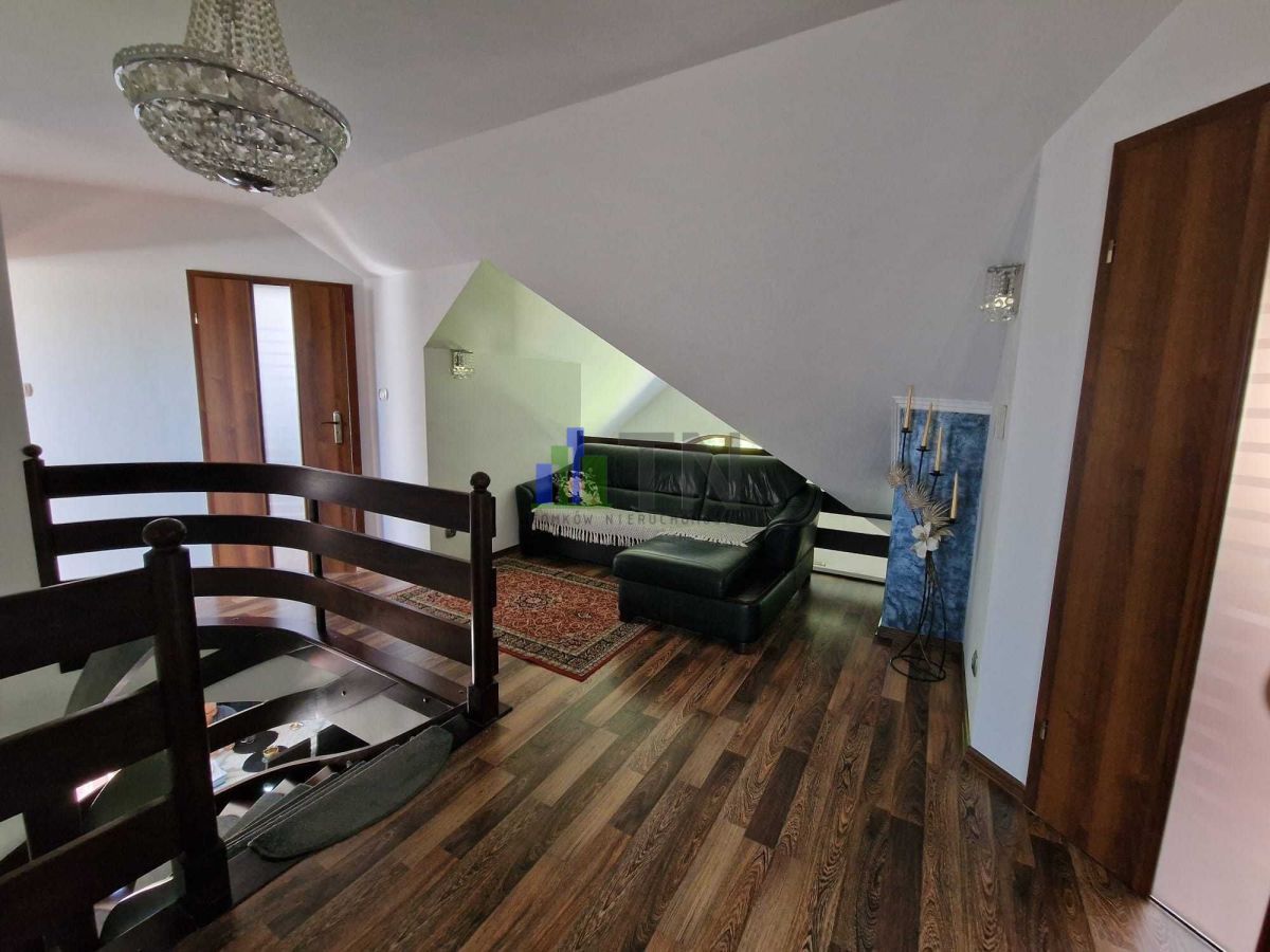 dom wolnostojący, 6 pokoi Krzyków. Zdjęcie 9