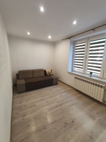 Mieszkanie 3-pokojowe Sandomierz Centrum, ul. Adama Mickiewicza. Zdjęcie 1