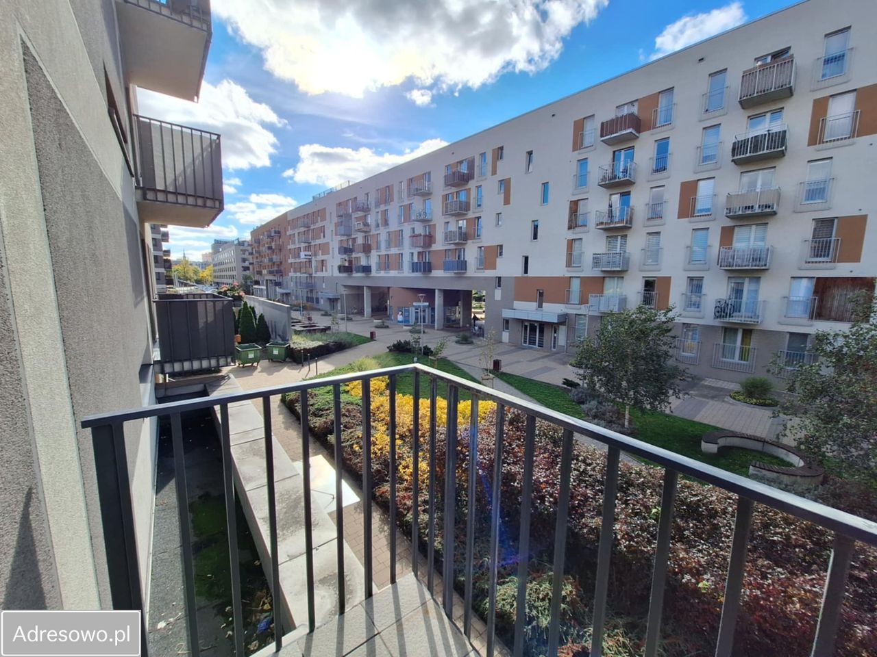 Mieszkanie 2-pokojowe Wrocław Kleczków, ul. Antoniego Słonimskiego. Zdjęcie 2